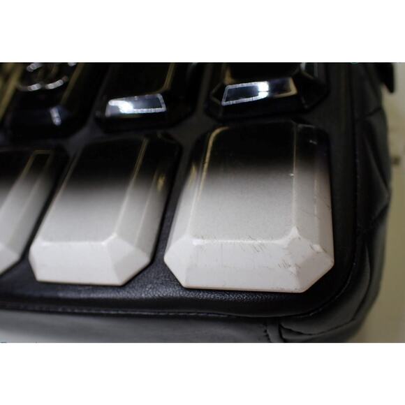 Chanel Art Camera Bag 14S Rare 2014 Ombre Plexiglass Leather Pop CC Authentic - Picture 13 of 15